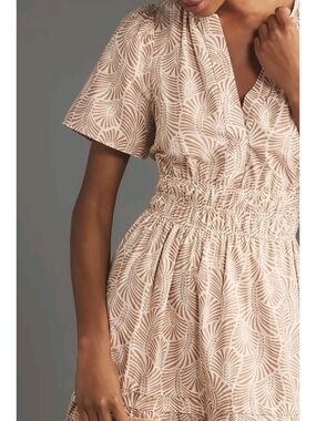 Anthropologie Beige and White Fan-Print Maxi Dress